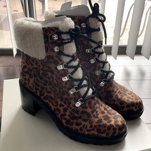 NWB Marc fisher booties 🤎🖤